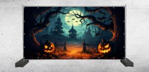 Bauzaunplane mit gruseligem Halloween Motiv